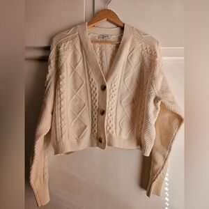 Women’s Madewell cable knit v-neck crop cardigan sweater. Size XL. Antique Cream